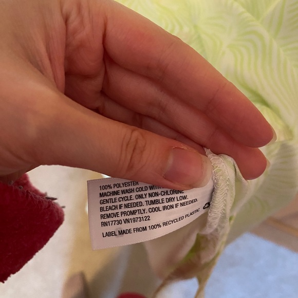 A New Day Green Pattern Blouse - Picture 4 of 6